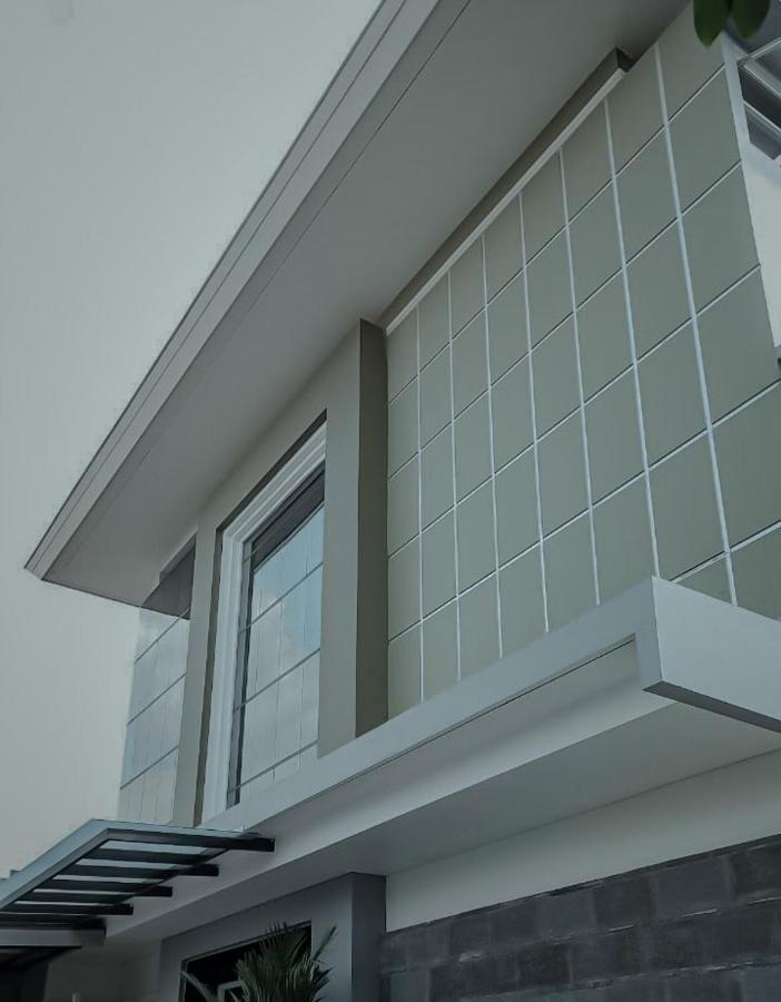 Aj Boutique Hotel Yogyakarta Kültér fotó